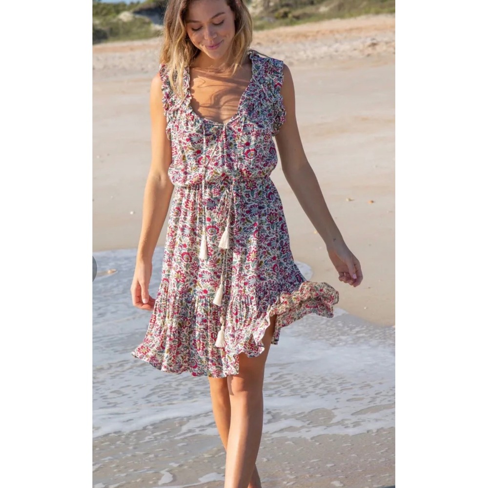 Natural Life Havana Nights dress featuring a red and ivory floral print XS Boho
